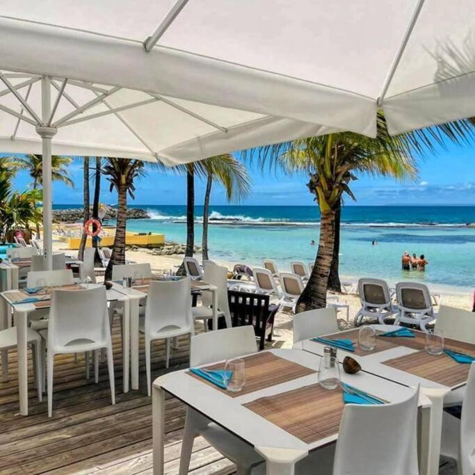 Agréable studio au bord de mer. Saint-Francois  Extérieur photo